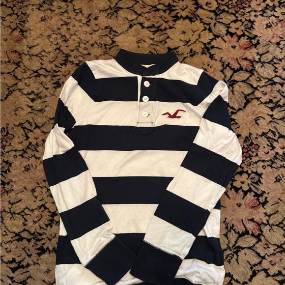 NWT Male Hollister Size Medium
long Sleeve Shirts - Picture 3 of 3